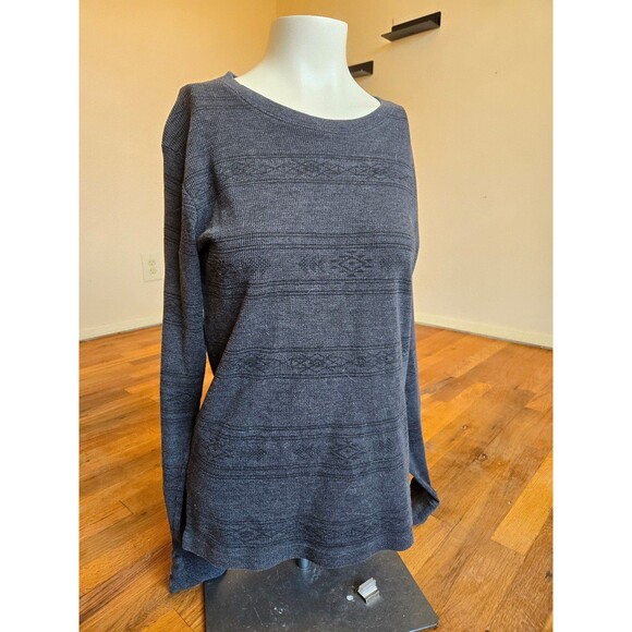 Shout house small tribal pattern sweater - Picture 2 of 3